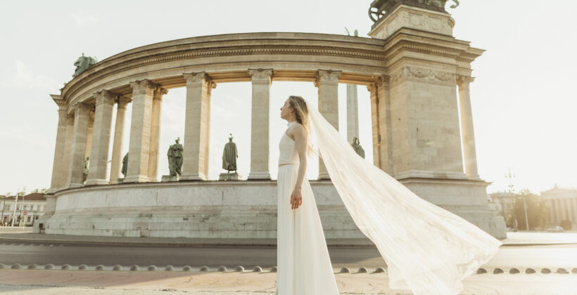Bride standing at Heroes' Square